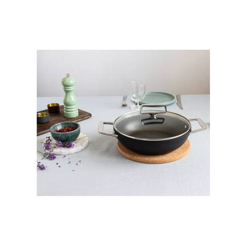 Castel´Pro Sauteuse Inox Revêtue 2 Anses Couvercle Verre Exceliss + CRISTEL D28 2 Castel´Pro Sauteuse Inox Revêtue 2 Anses Couvercle Verre Exceliss + CRISTEL D28 – Image 2