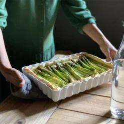 Plat à Tarte Tourtière Rectangulaire Emile HENRY Bleu Belle-Ile 16 Plat à Tarte Tourtière Rectangulaire Emile HENRY Bleu Belle-Ile -BEKA Soldes Magasin plat a tarte tourtiere rectangulaire emile henry bleu belleile p 4
